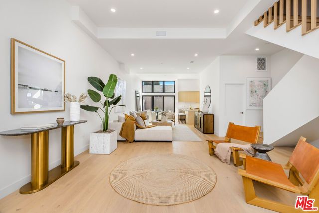 3808 College Avenue 6, Culver City, CA 90232