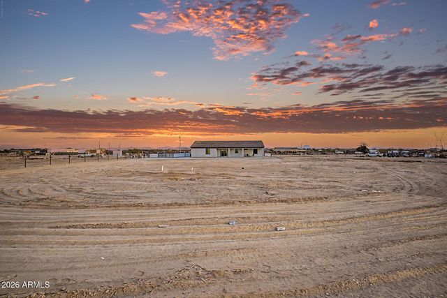 3012 S 335TH Drive, Tonopah, AZ 85354