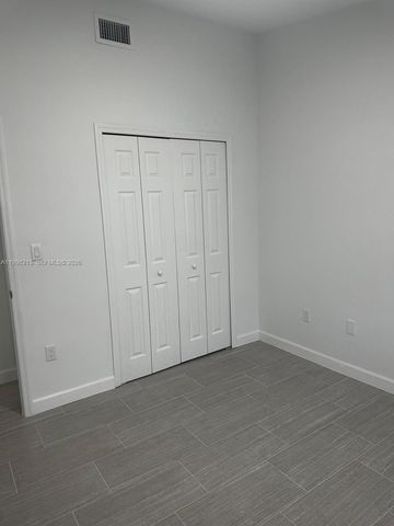 2930 SE 12th Rd 203-31, Homestead, FL 33035