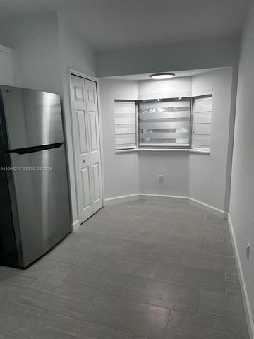 2930 SE 12th Rd 203-31, Homestead, FL 33035