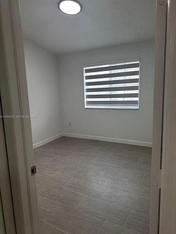 2930 SE 12th Rd 203-31, Homestead, FL 33035