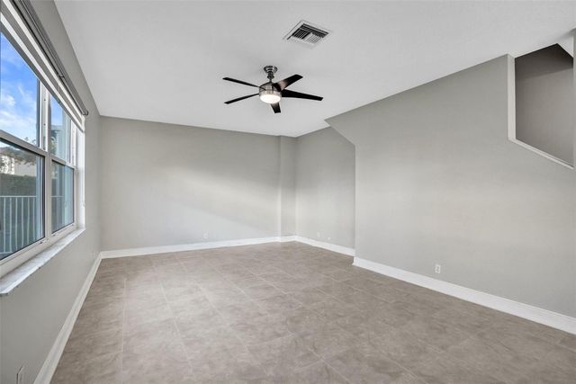 869 NW 127th Avenue, Coral Springs, FL 33071