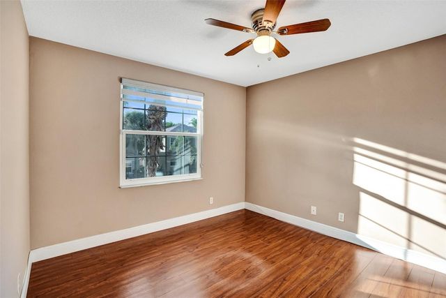 869 NW 127th Avenue, Coral Springs, FL 33071