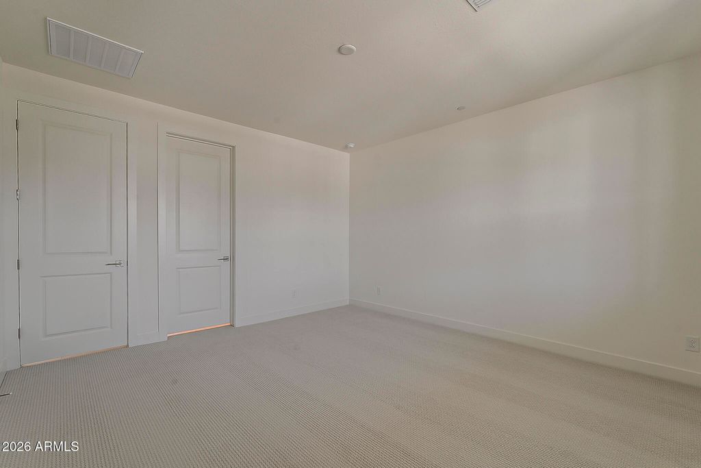 Image 21 of property listing at 11300 N CASA DEGA Drive 1080, Surprise, AZ 85388
