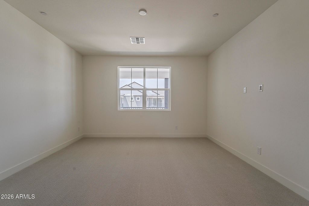 Image 24 of property listing at 11300 N CASA DEGA Drive 1080, Surprise, AZ 85388