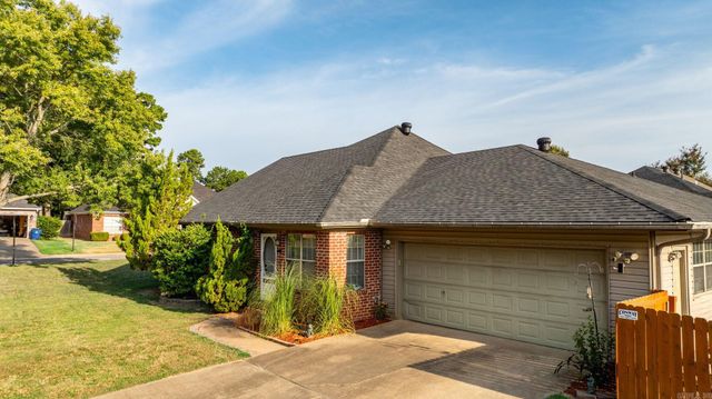 162 Lily Drive, Maumelle, AR 72113