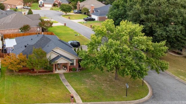 162 Lily Drive, Maumelle, AR 72113