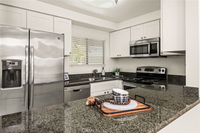 4144 E Mendez 214, Long Beach, CA 90815