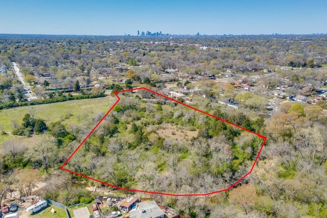 930 N Prairie Creek Road, Dallas, TX 75217