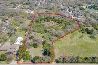 930 N Prairie Creek Road, Dallas, TX 75217