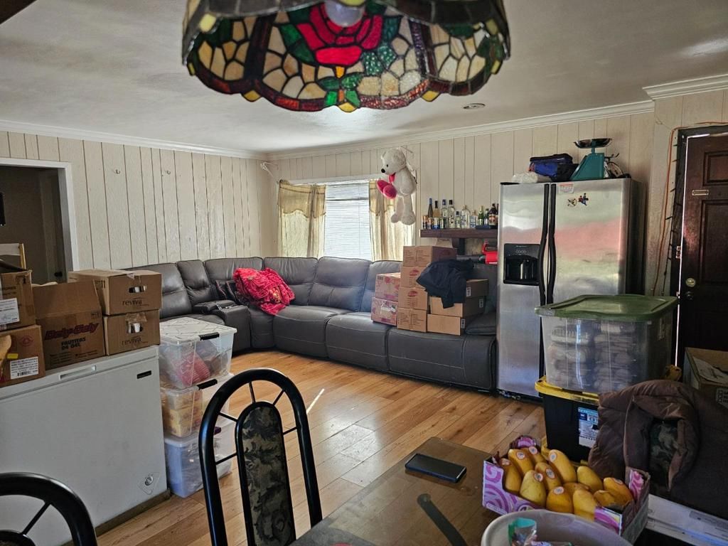 Image 7 of property listing at 481 Dallas Drive, Campbell, CA 95008