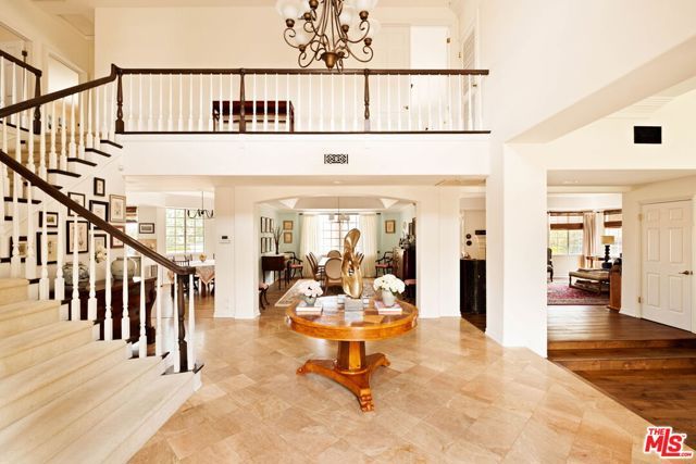 3826 Marks Road, Agoura Hills, CA 91301