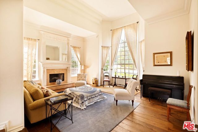 3826 Marks Road, Agoura Hills, CA 91301