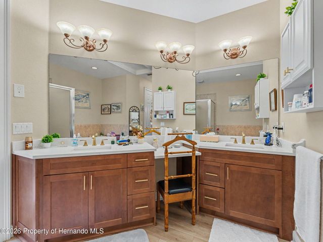 8910 Jericho Road, Weeki Wachee, FL 34613