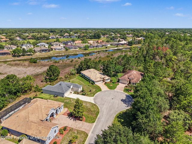 8910 Jericho Road, Weeki Wachee, FL 34613