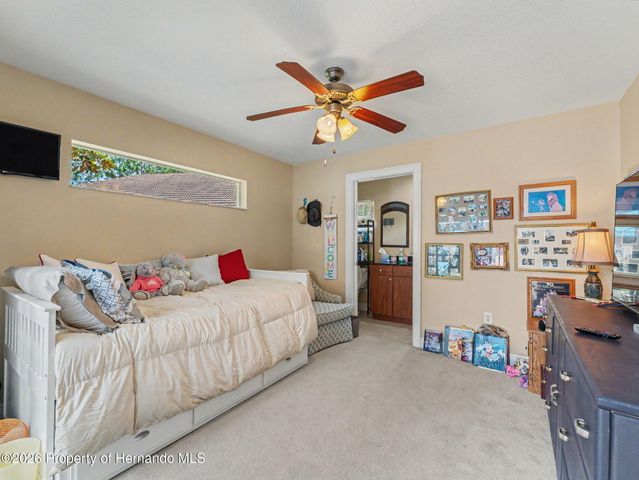 8910 Jericho Road, Weeki Wachee, FL 34613