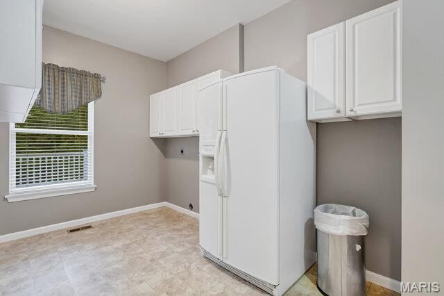 16 Golden Maples Court, Lake St Louis, MO 63367