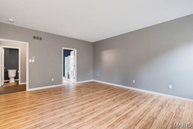 16 Golden Maples Court, Lake St Louis, MO 63367