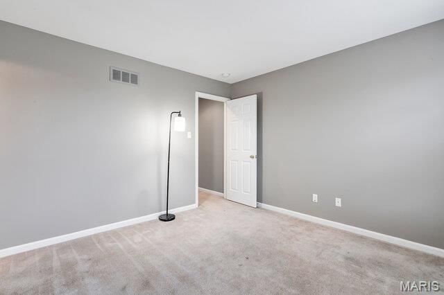 16 Golden Maples Court, Lake St Louis, MO 63367