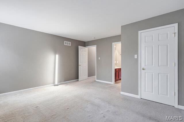 16 Golden Maples Court, Lake St Louis, MO 63367