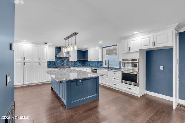 225 W Bird Village Road, Jackson, NJ 08527