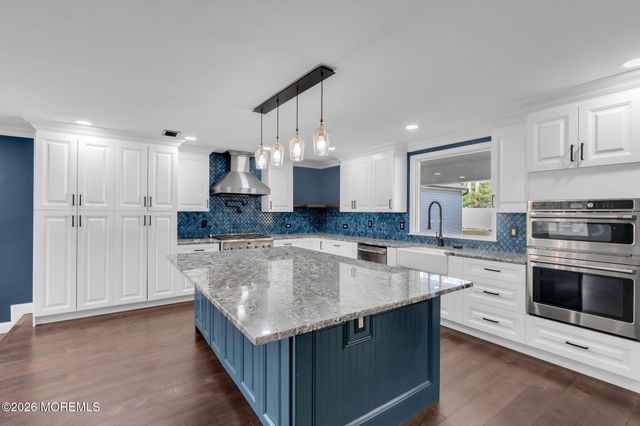 225 W Bird Village Road, Jackson, NJ 08527