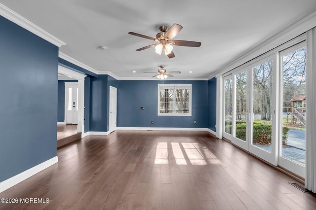 225 W Bird Village Road, Jackson, NJ 08527