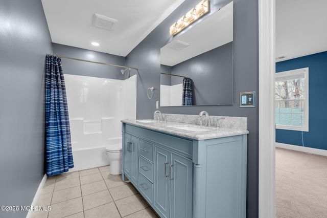 225 W Bird Village Road, Jackson, NJ 08527