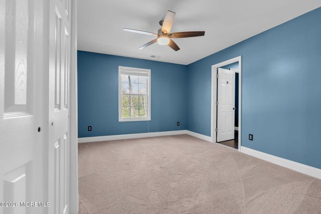 225 W Bird Village Road, Jackson, NJ 08527