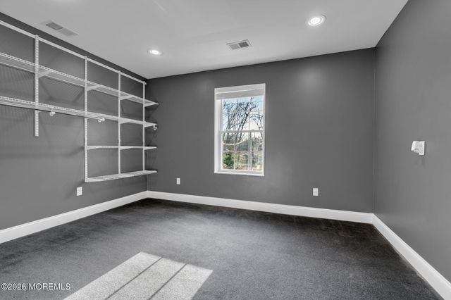 225 W Bird Village Road, Jackson, NJ 08527