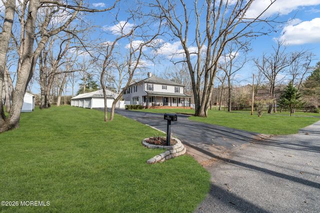 225 W Bird Village Road, Jackson, NJ 08527
