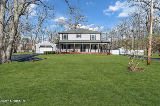 225 W Bird Village Road, Jackson, NJ 08527