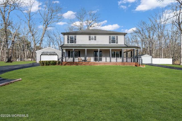 225 W Bird Village Road, Jackson, NJ 08527