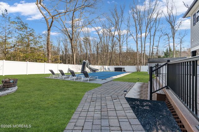 225 W Bird Village Road, Jackson, NJ 08527