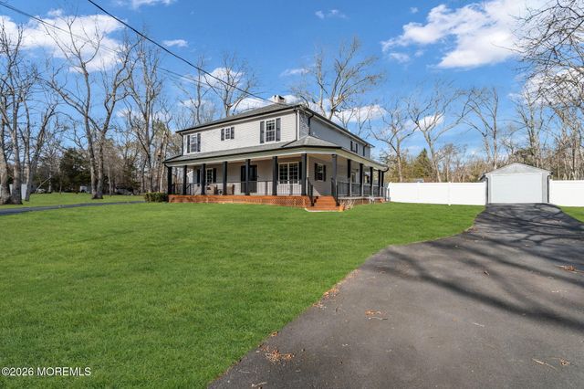 225 W Bird Village Road, Jackson, NJ 08527