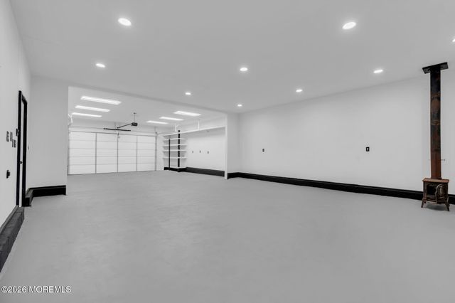 225 W Bird Village Road, Jackson, NJ 08527