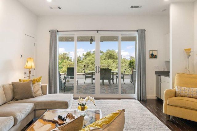 2003 Wilson ST 3, Austin, TX 78704