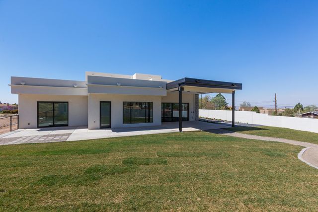 12300 Carmel Avenue NE, Albuquerque, NM 87122