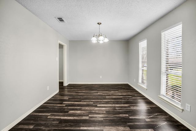 5902 Fawn Valley Lane, Rowlett, TX 75089