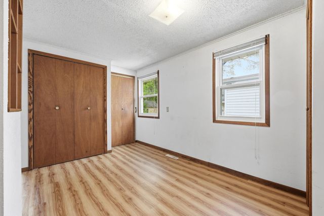 621 19th Street N, Moorhead, MN 56560