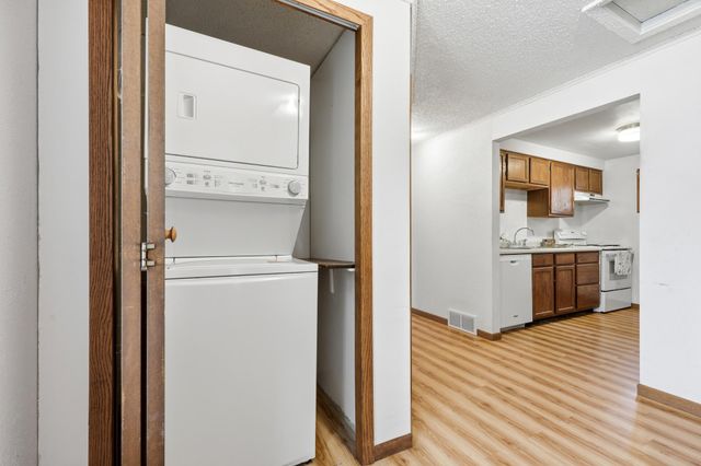 621 19th Street N, Moorhead, MN 56560
