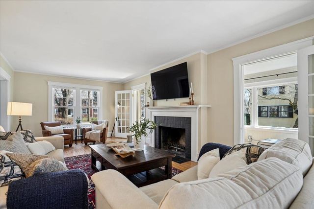 31 Auburn Street, Concord, NH 03301
