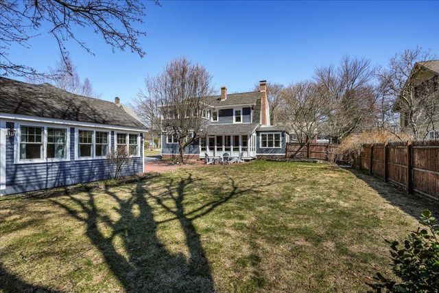31 Auburn Street, Concord, NH 03301