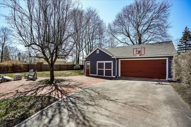 31 Auburn Street, Concord, NH 03301