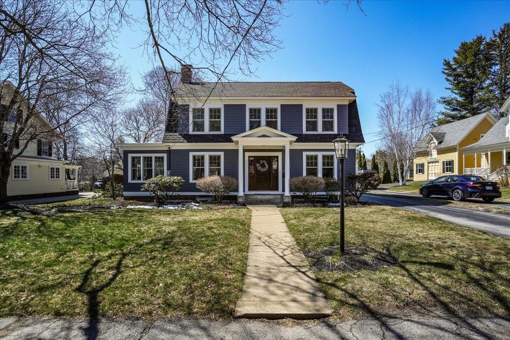31 Auburn Street, Concord, NH 03301