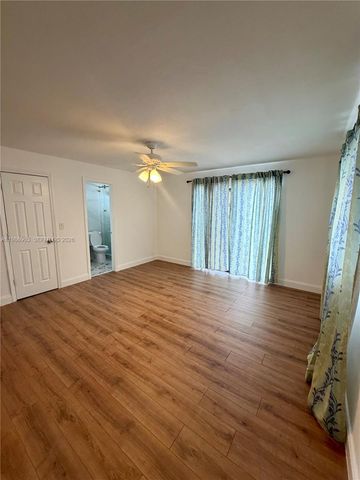 11201 NE 3rd Avenue, Miami, FL 33161