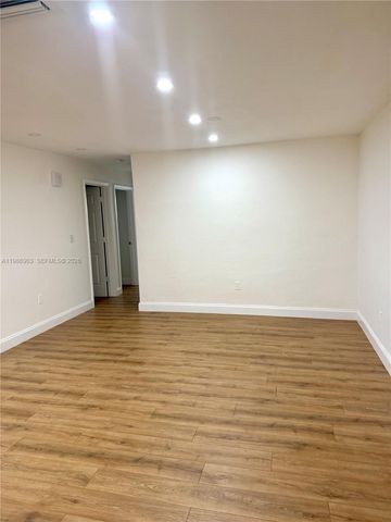 11201 NE 3rd Avenue, Miami, FL 33161