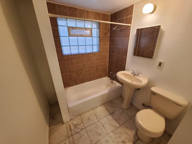 3707 W Mclean Avenue, Chicago, IL 60647