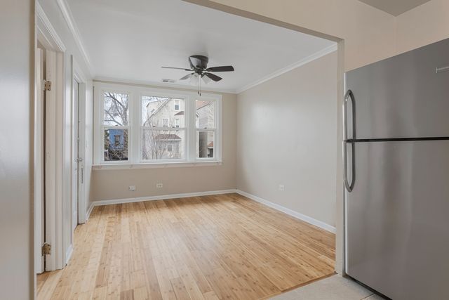 3707 W Mclean Avenue, Chicago, IL 60647