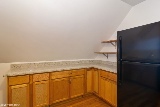 3707 W Mclean Avenue, Chicago, IL 60647